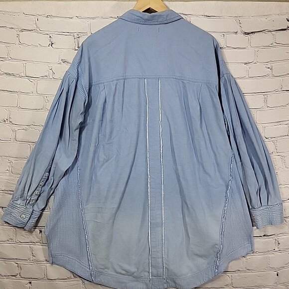 Free People We The Free Denim Chambray Shirt M Oversized Shacket Long Sleeve - Picture 5 of 8